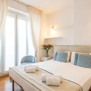 https://home-flowers-milano.italymilanhotels.net